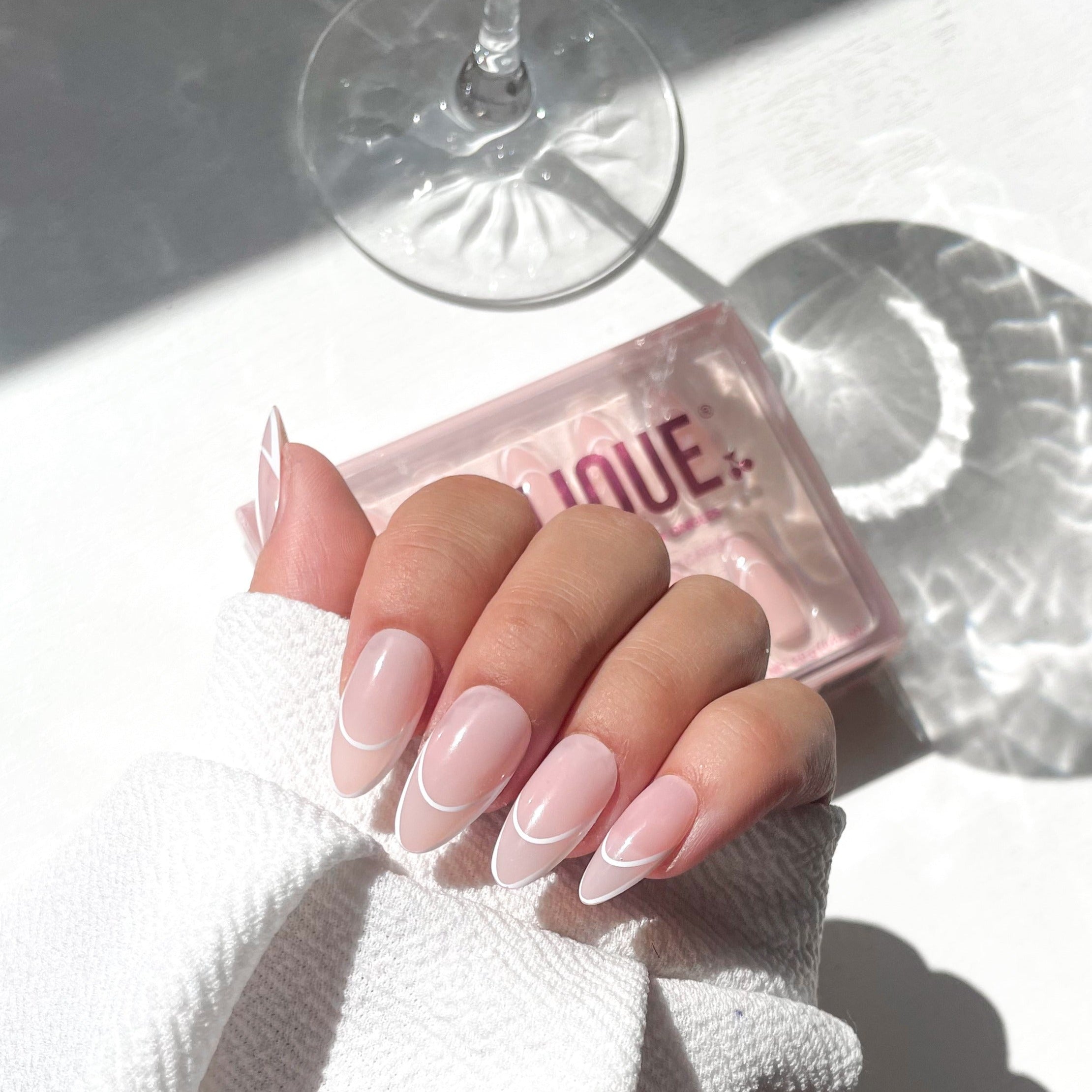 White Lines (Long Almond)